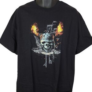 Pirates Of The Caribbean T Shirt Vintage 90s Y2K Disneyland Ride Film Series Men